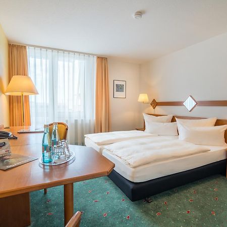 Airporthotel Residenz 스타인브론 외부 사진