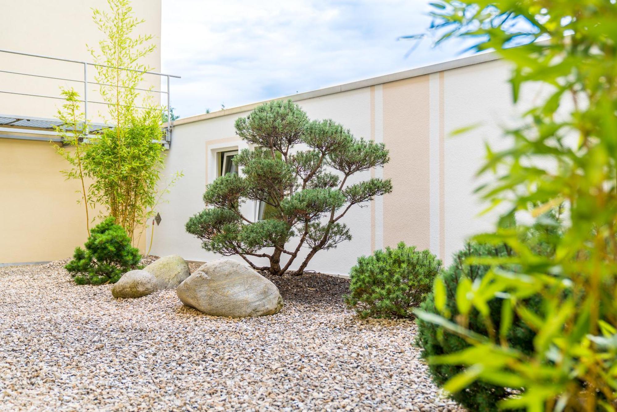 Airporthotel Residenz 스타인브론 외부 사진