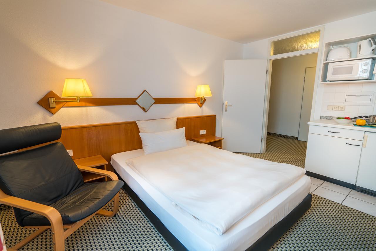 Airporthotel Residenz 스타인브론 객실 사진