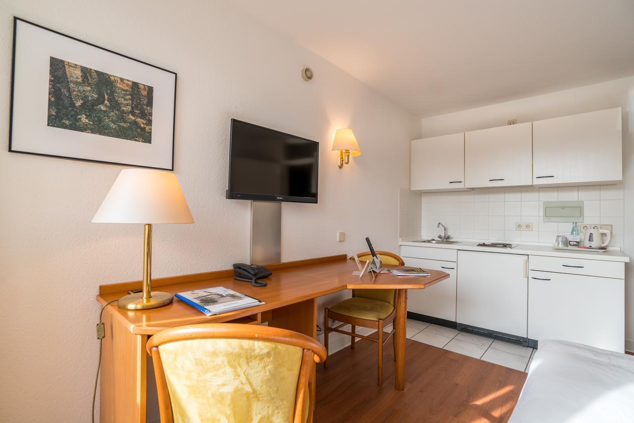 Airporthotel Residenz 스타인브론 외부 사진