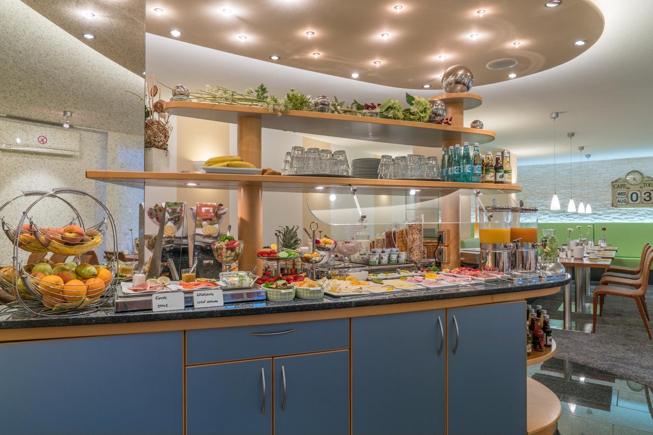 Airporthotel Residenz 스타인브론 외부 사진